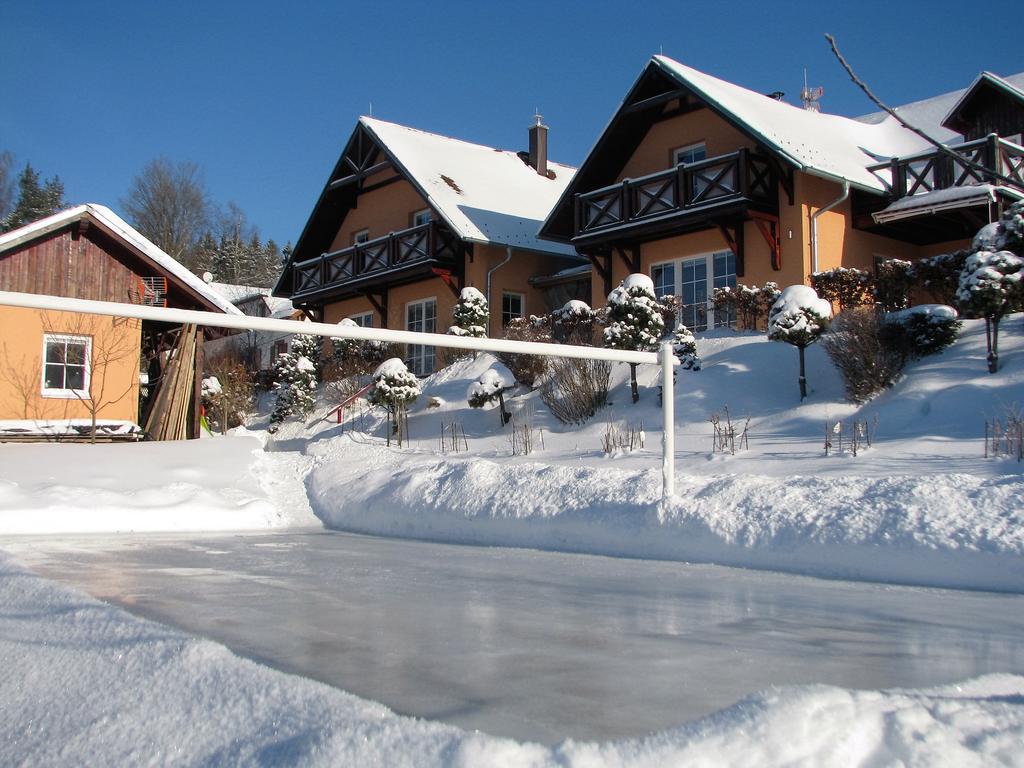 Apartments Lipno Serafin Lipno nad Vltavou Exterior photo